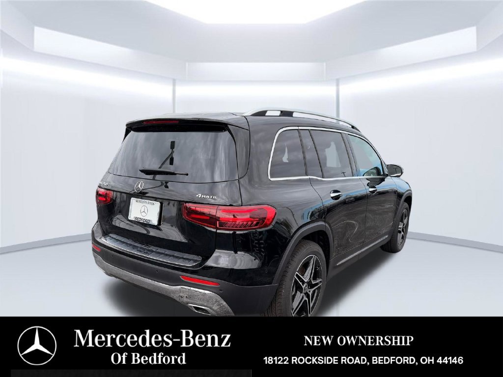 Used 2026 Mercedes-Benz GLB 250 4MATIC image 4