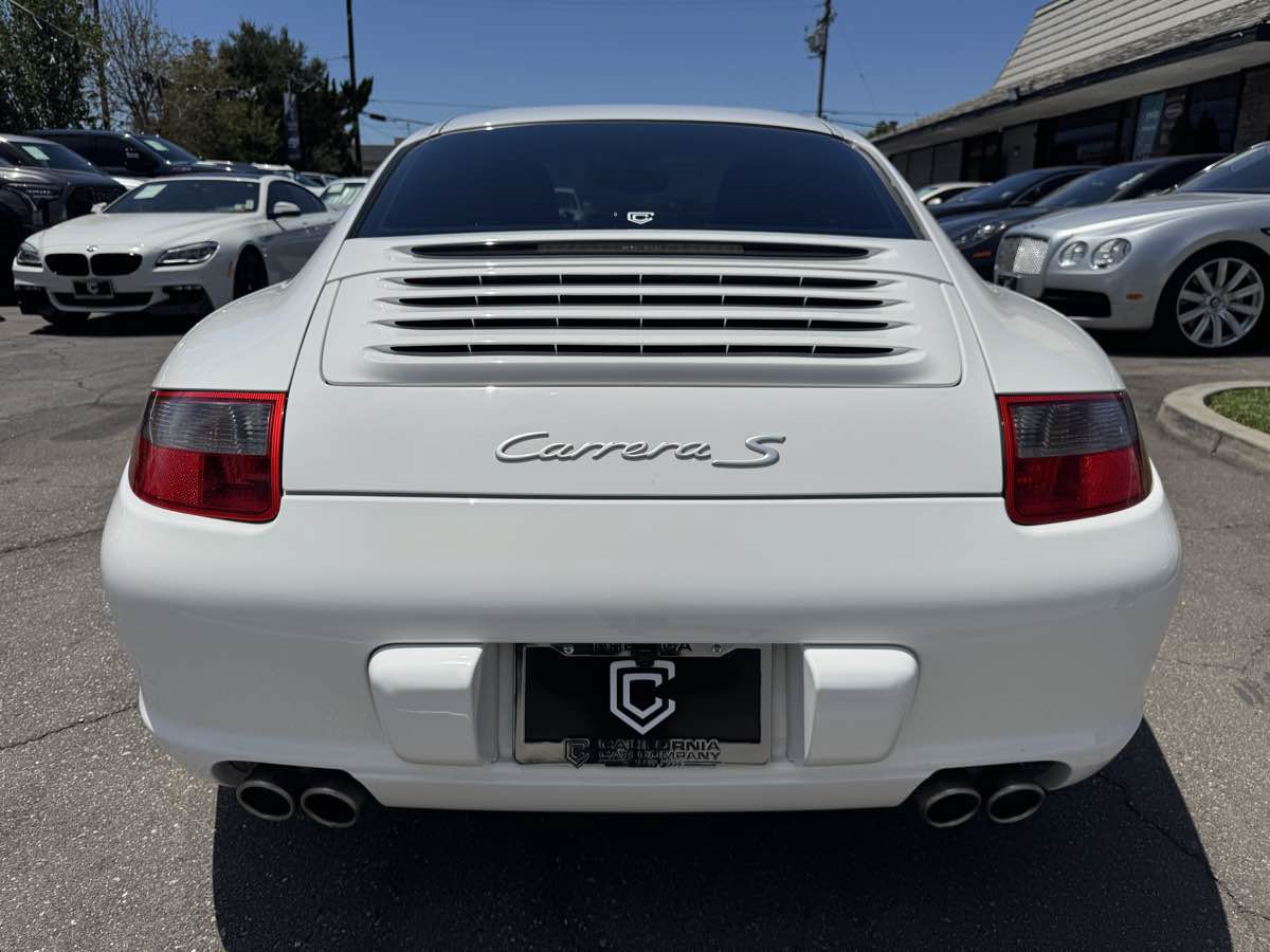Used 2006 Porsche 911 Carrera S RWD image 6