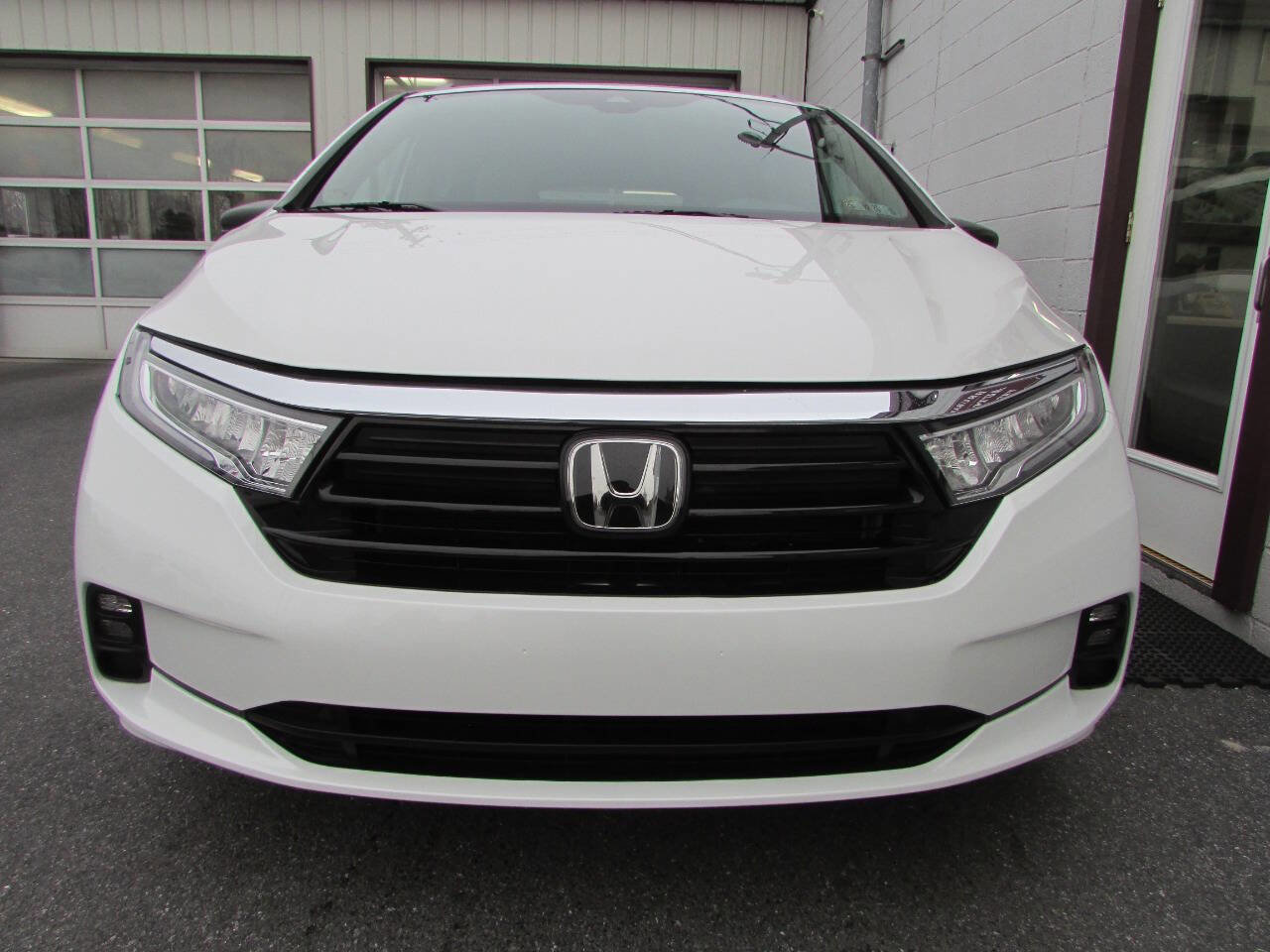 Used 2021 Honda Odyssey LX image 2