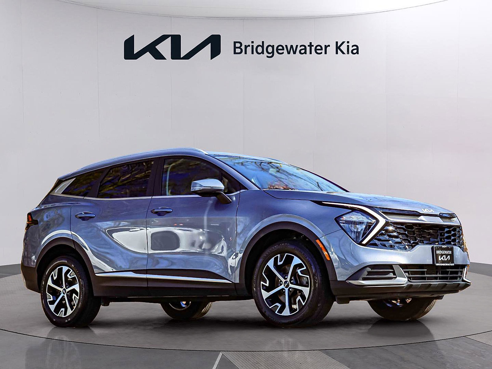 Certified 2023 Kia Sportage EX image 2