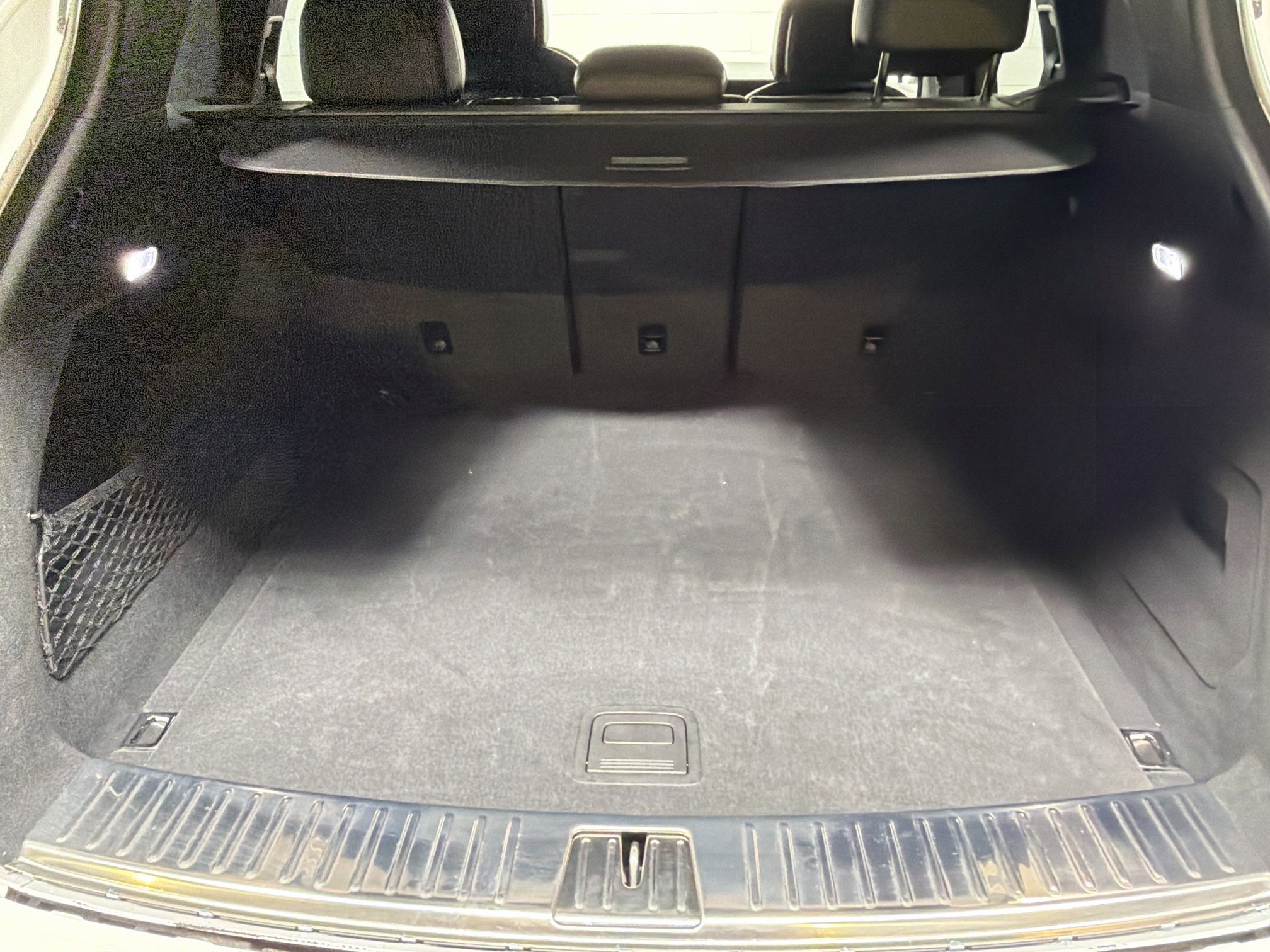 Used 2025 Porsche Cayenne image 13