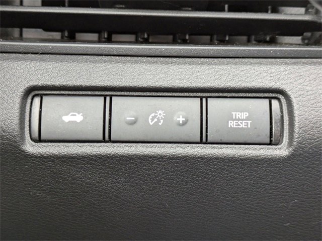 Used 2024 Nissan Altima 2.5 SV image 25