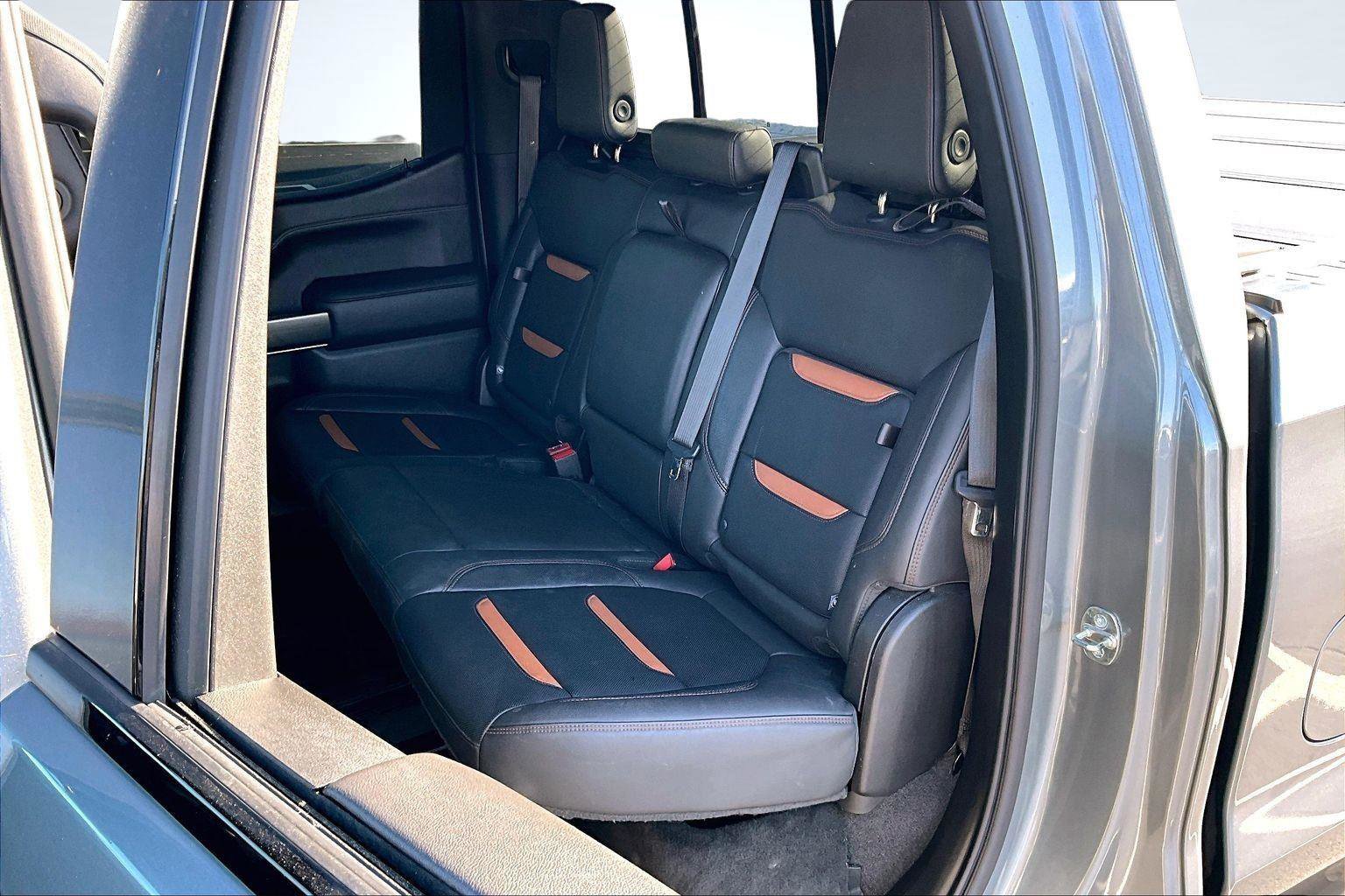 Used 2020 GMC Sierra 1500 AT4 w/ AT4 Premium Package image 28