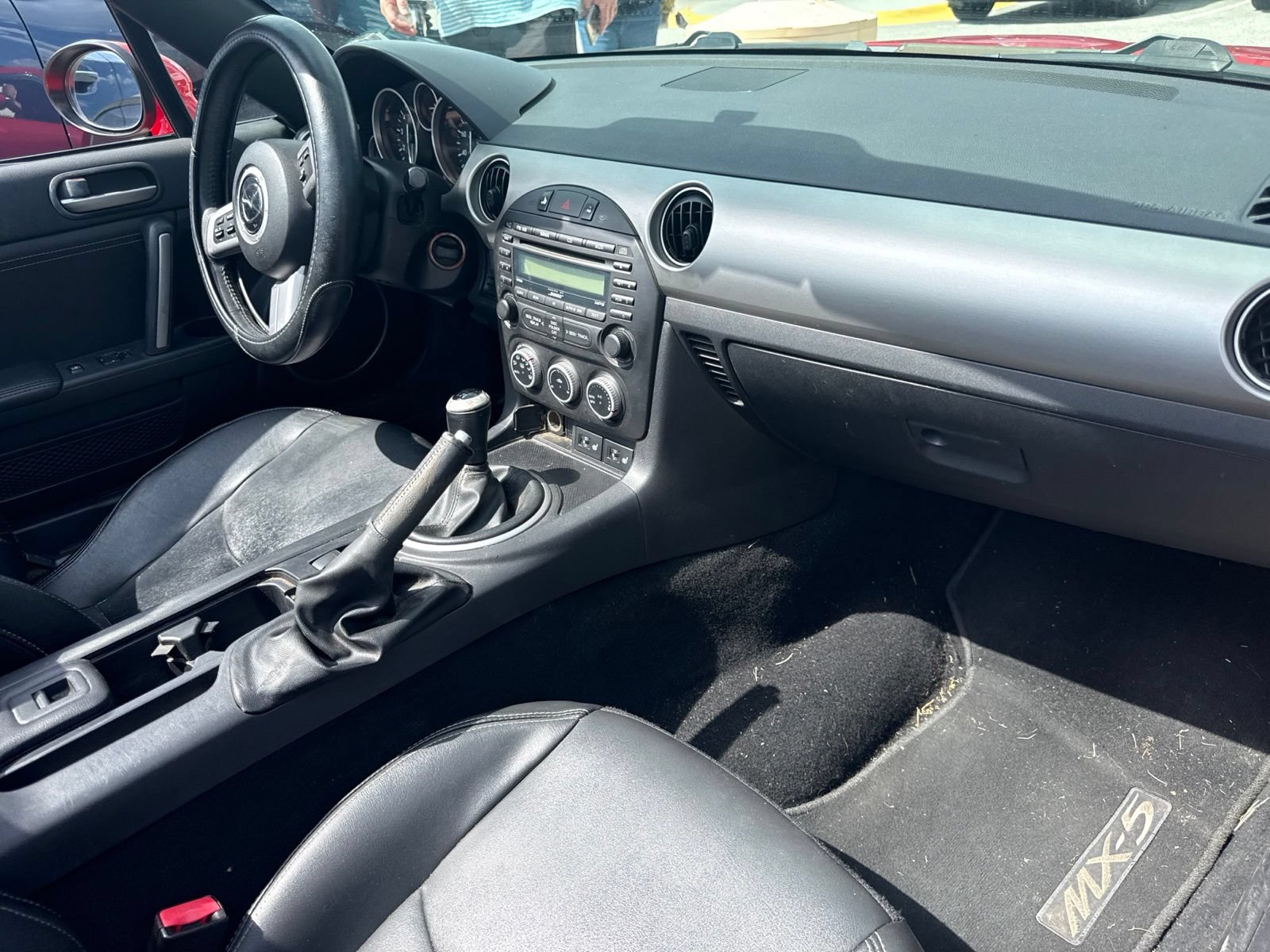 Used 2012 MAZDA MX-5 Miata Grand Touring w/ Premium Pkg RWD image 6
