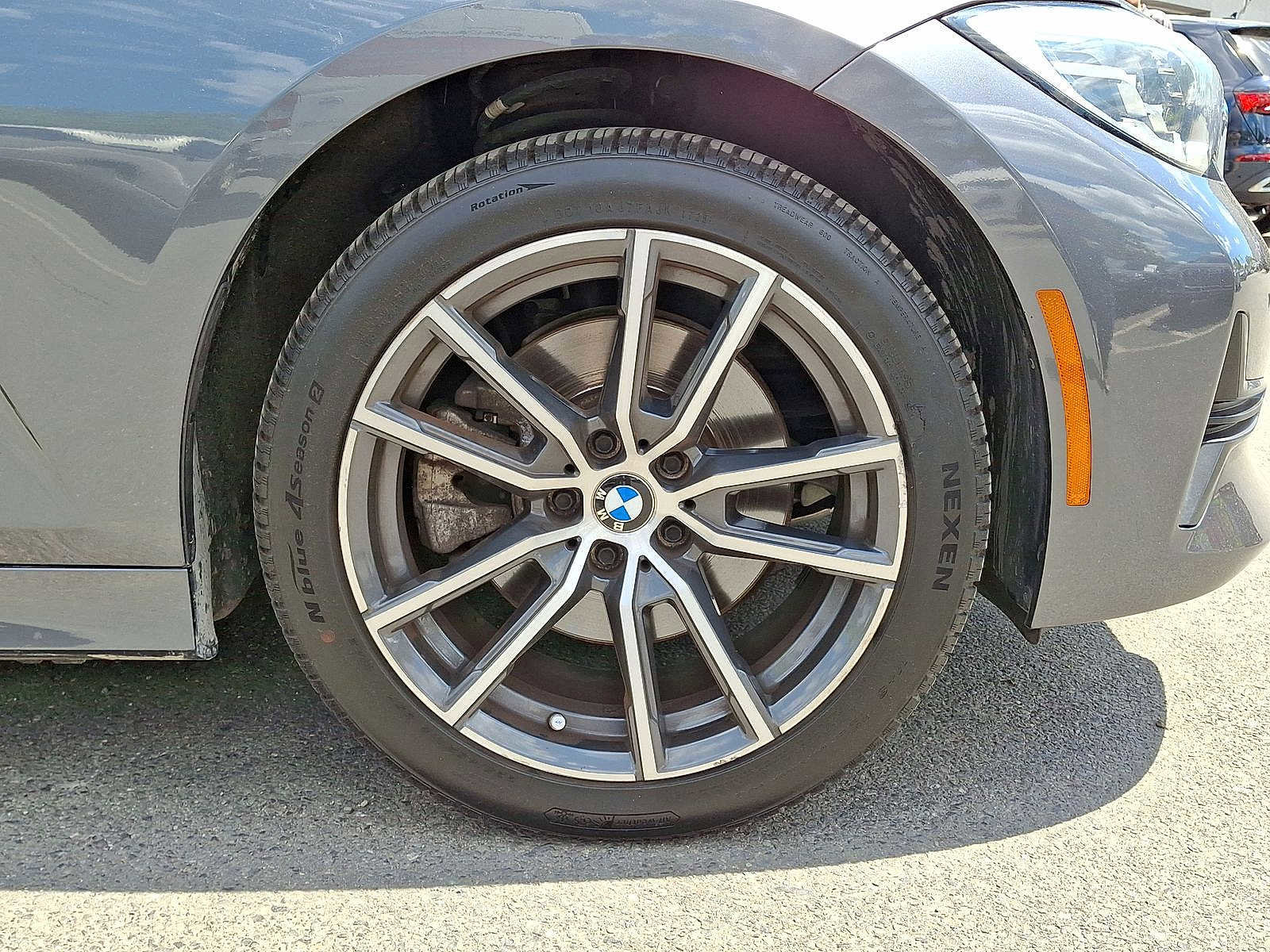 Used 2021 BMW 330i xDrive Sedan w/ Convenience Package AWD/4WD image 33