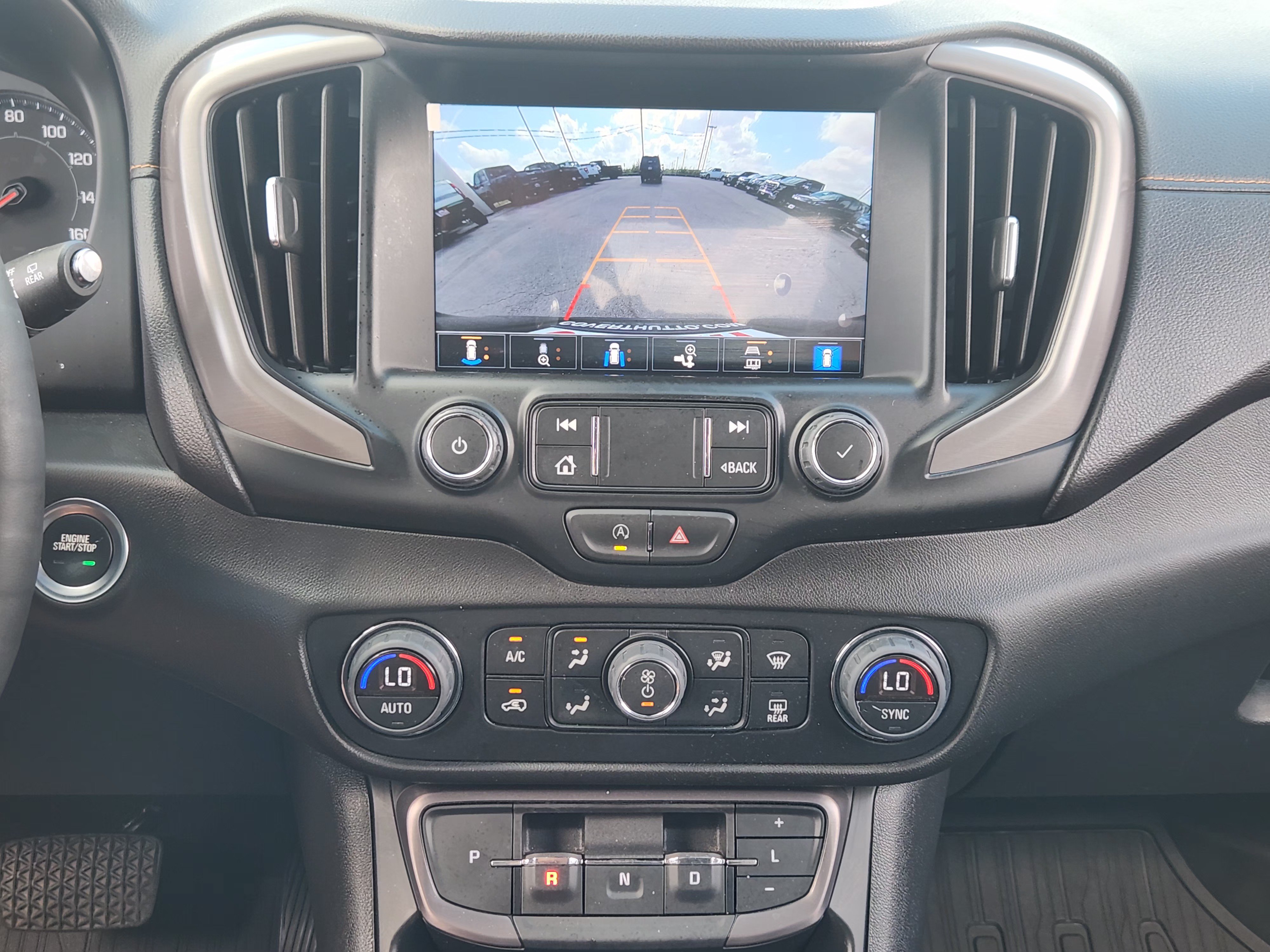 Used 2023 GMC Terrain AT4 w/ Tech Package AWD/4WD image 19