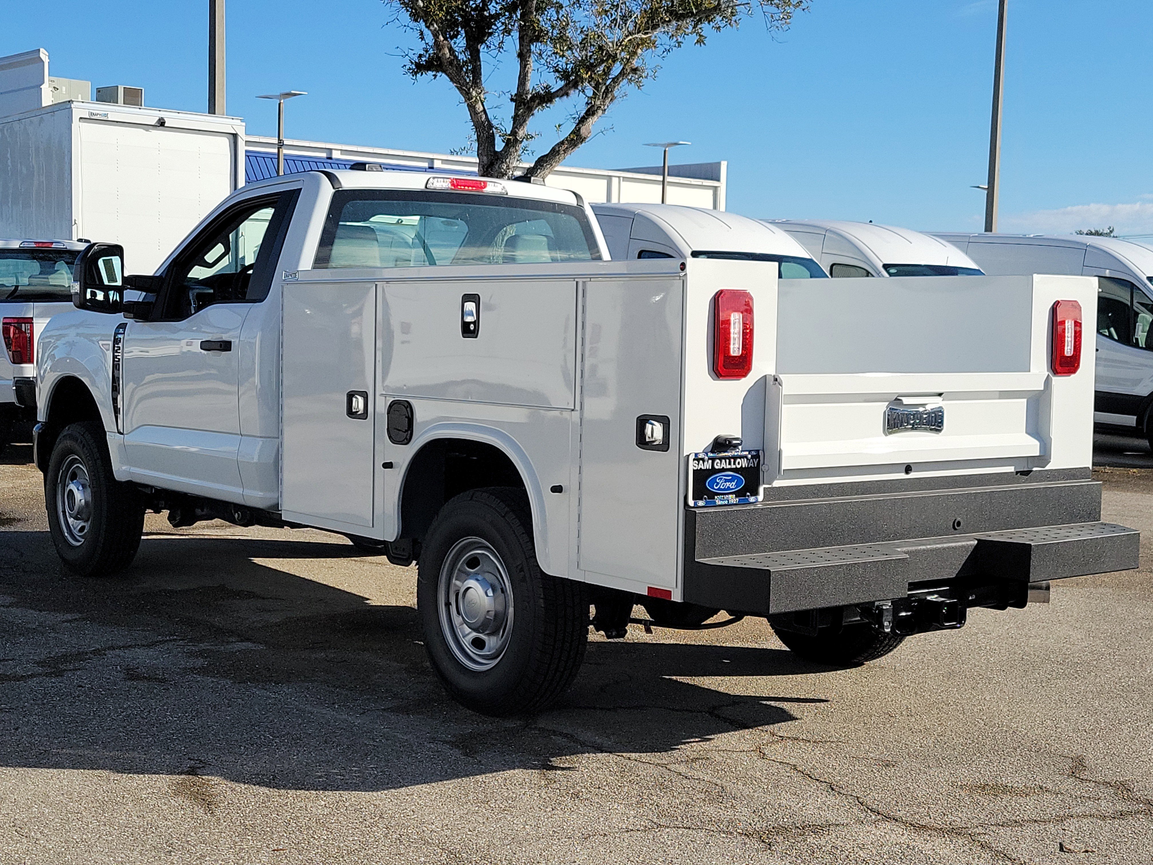 New 2026 Ford F250 XL image 4