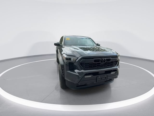 Used 2026 Toyota Tacoma TRD Off-Road AWD/4WD image 3