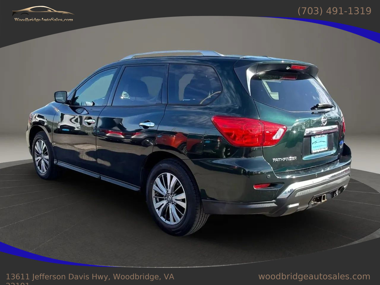 Used 2018 Nissan Pathfinder SV w/ SV Tech Package image 6