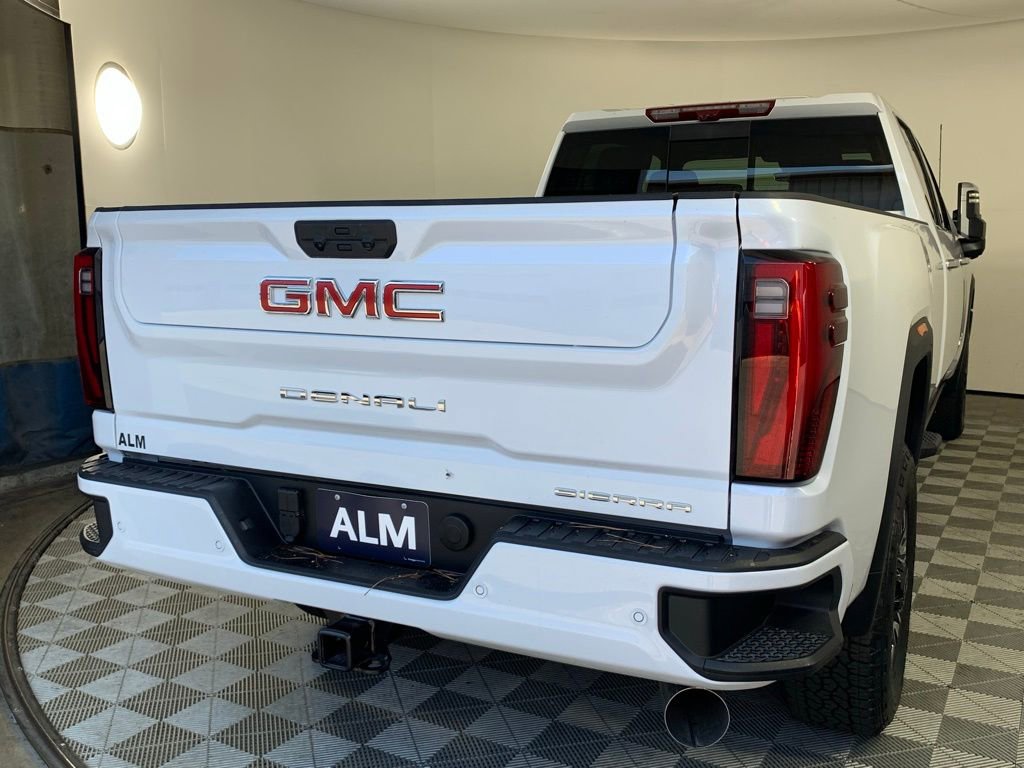 New 2026 GMC Sierra 3500 Denali w/ Denali Reserve Package image 15