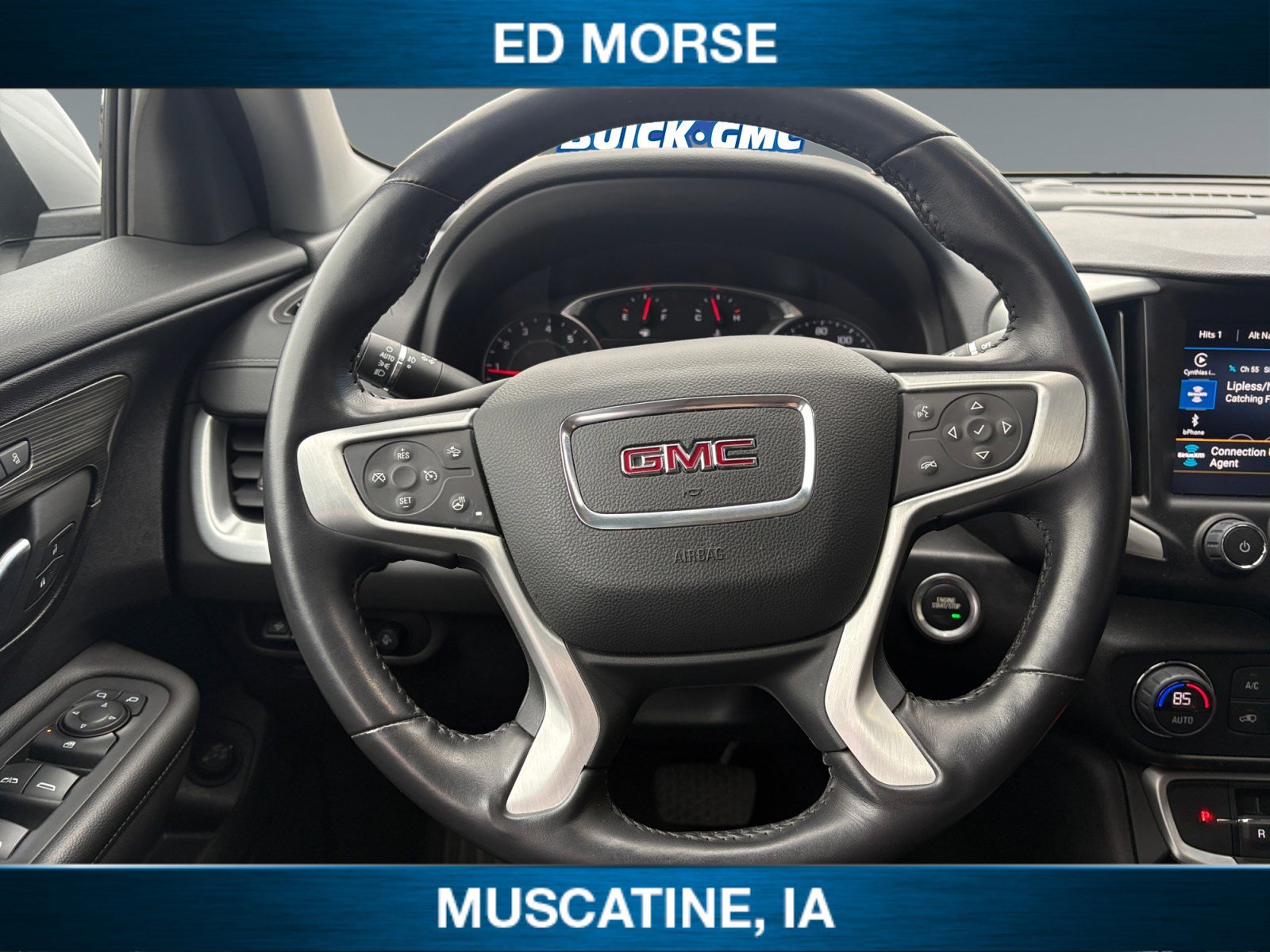 Used 2022 GMC Terrain SLT w/ Infotainment Package II image 14