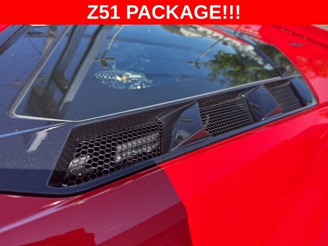 Used 2023 Chevrolet Corvette Stingray Preferred Cpe w/ Z51 Performance Package RWD image 19