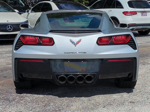 Used 2016 Chevrolet Corvette Stingray Coupe RWD image 6