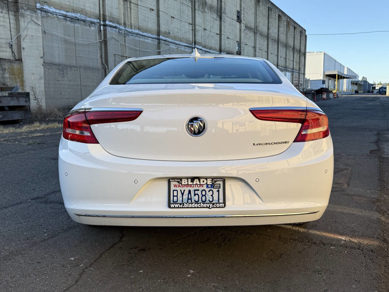 Used 2019 Buick LaCrosse Essence image 21
