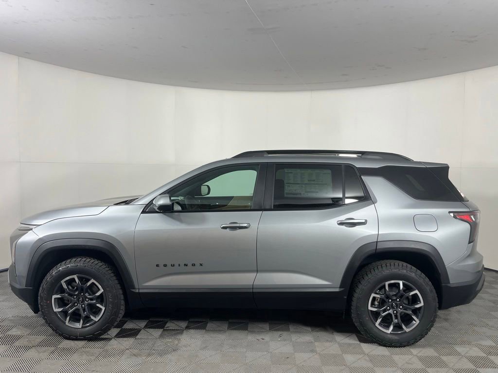 New 2026 Chevrolet Equinox ACTIV w/ Convenience Package III AWD/4WD image 10
