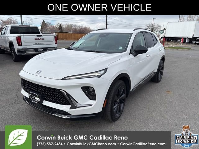 Used 2025 Buick Envision Sport Touring image 1