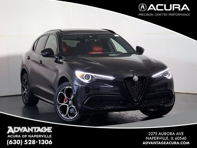 Used 2023 Alfa Romeo Stelvio Veloce AWD/4WD video 1
