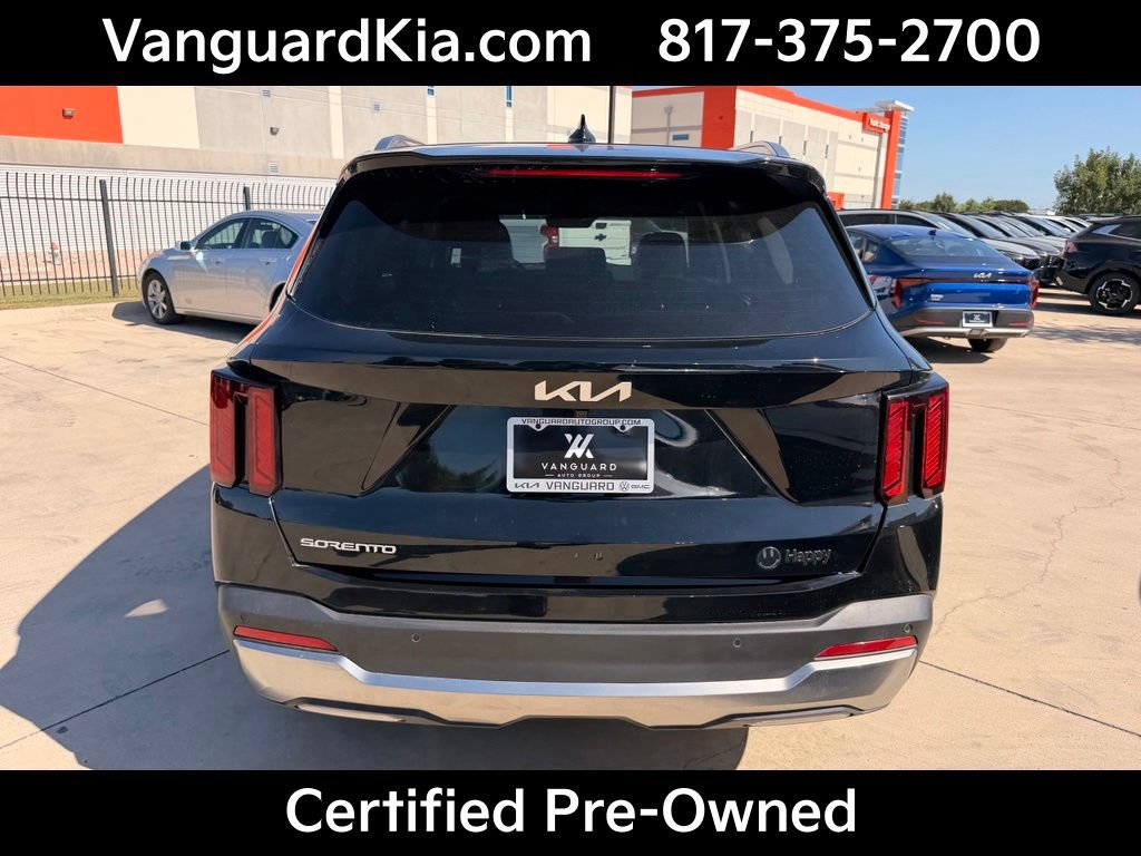 Certified 2025 Kia Sorento S w/ Panoramic Sunroof Package FWD image 3