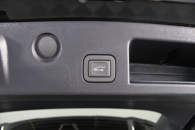 New 2026 GMC Terrain AT4 w/ Convenience Package III image 23