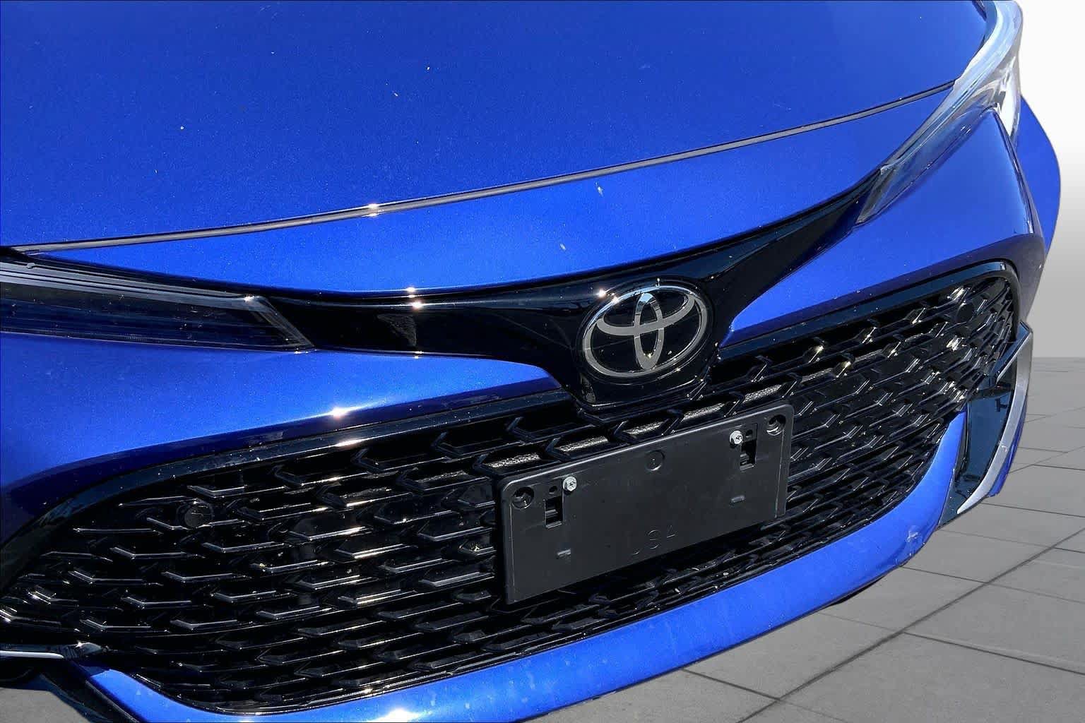 Certified 2025 Toyota Corolla XSE FWD image 29