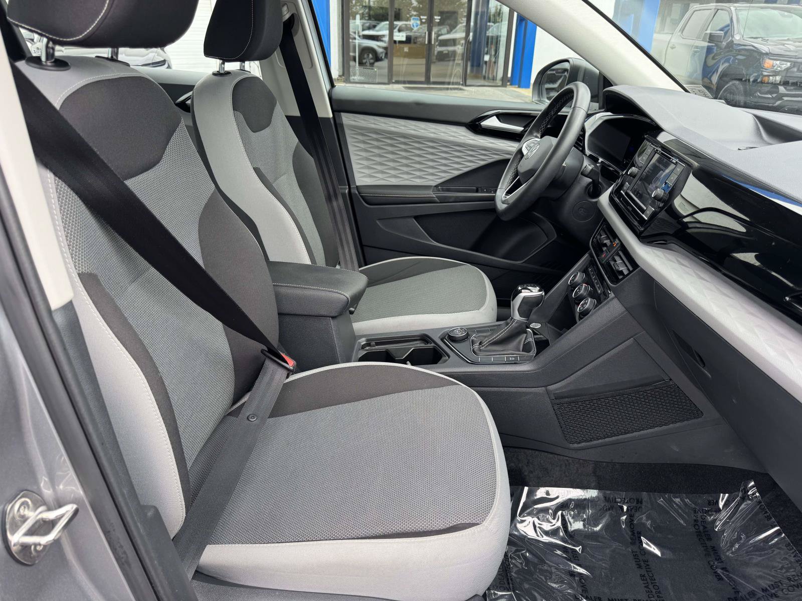 Used 2024 Volkswagen Taos S AWD/4WD image 27