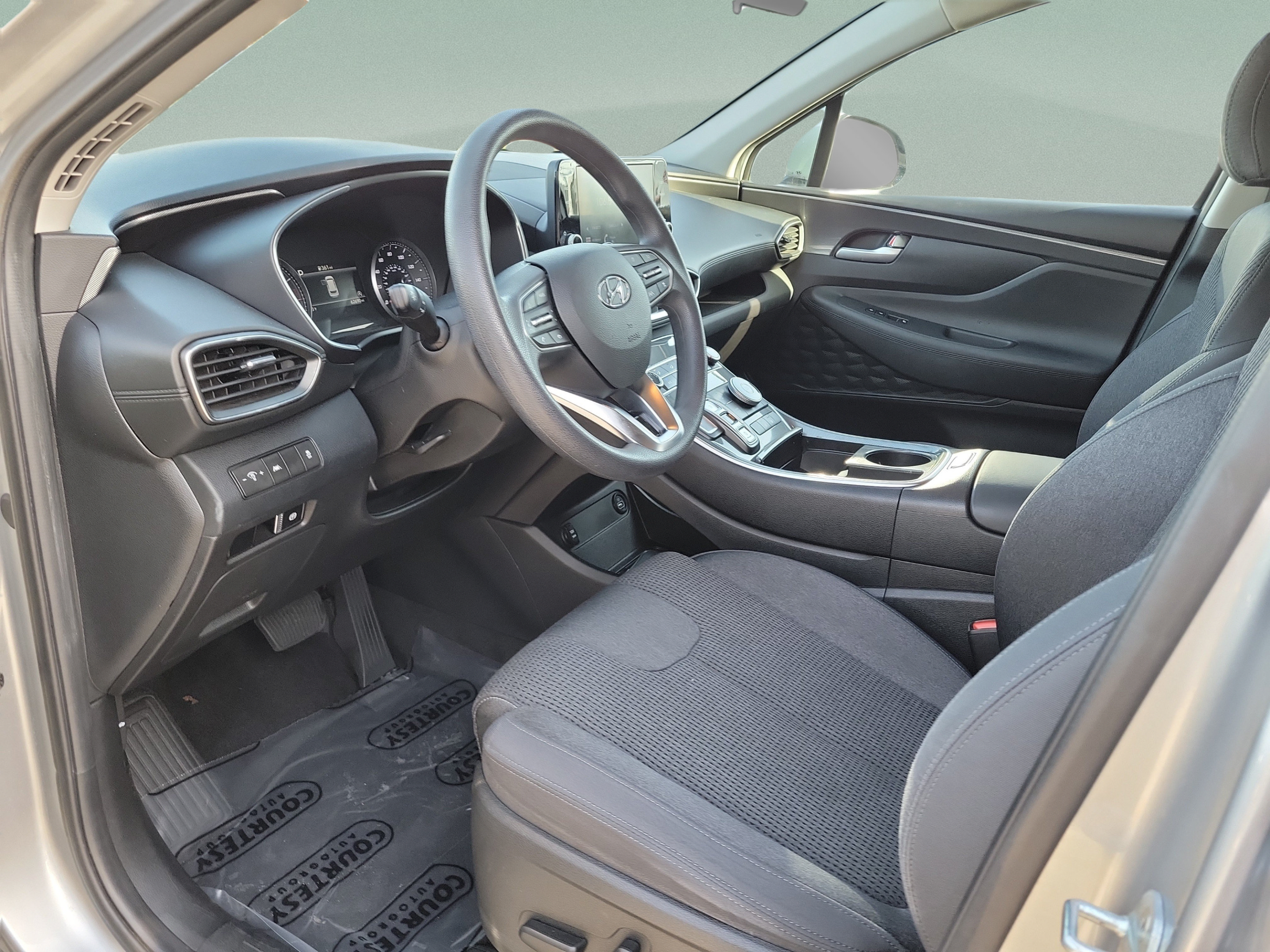 Used 2022 Hyundai Santa Fe SEL w/ Cargo Package FWD image 15