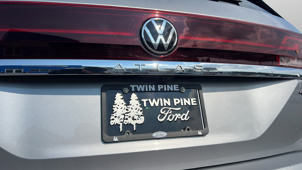 Used 2024 Volkswagen Atlas SEL Premium R-Line AWD/4WD image 30