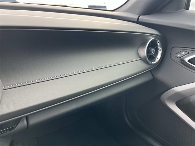 Used 2022 Chevrolet Camaro LT image 13