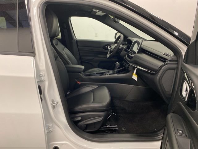 Used 2026 Jeep Compass Limited image 23