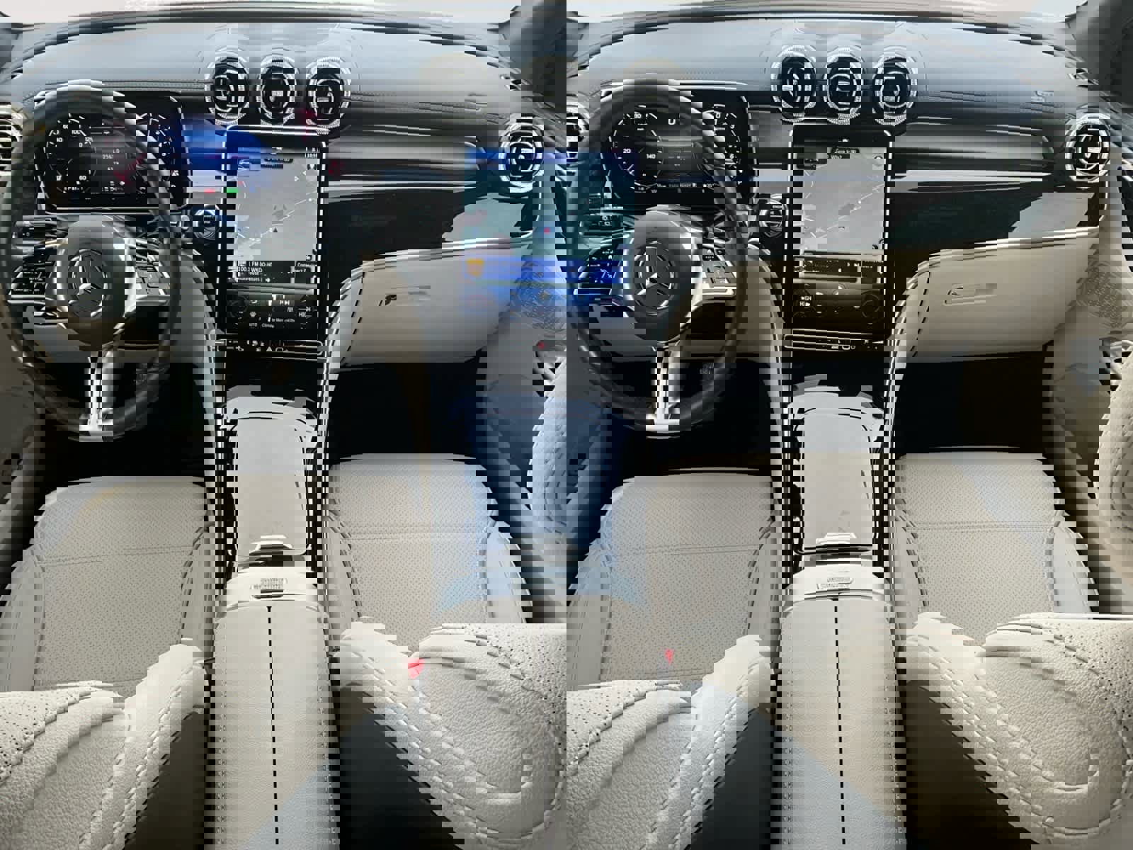 Used 2025 Mercedes-Benz GLC 350e 4MATIC image 12