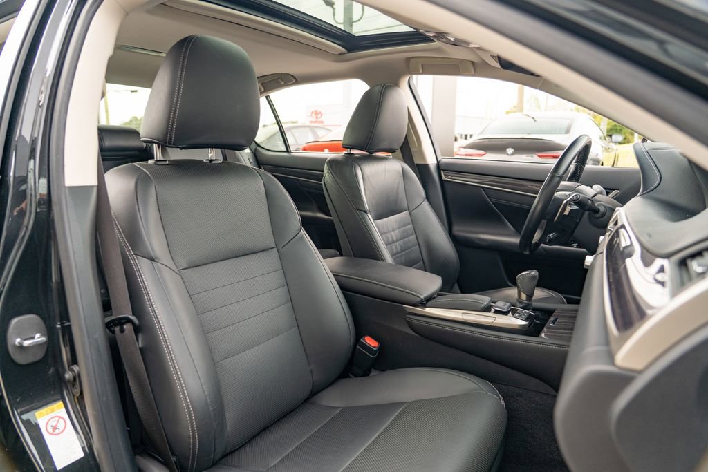 Used 2016 Lexus GS 350 image 19