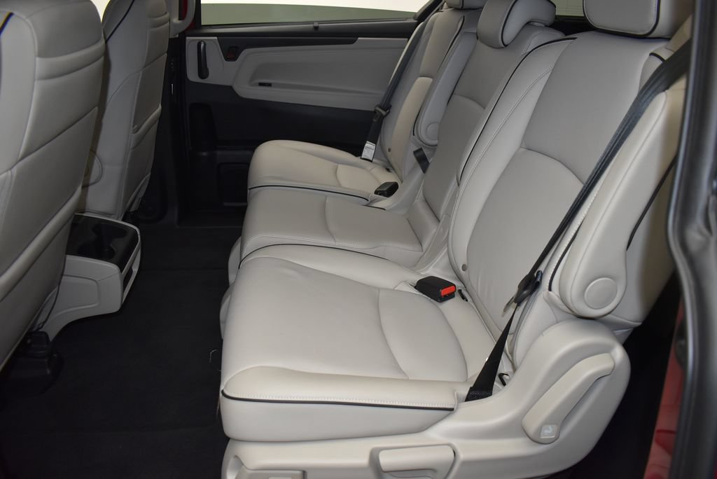 Used 2025 Honda Odyssey Touring image 37