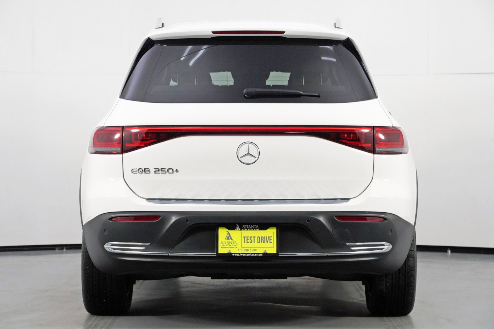 Used 2023 Mercedes-Benz EQB 250+ EQB 250+ w/ Exclusive Package image 10