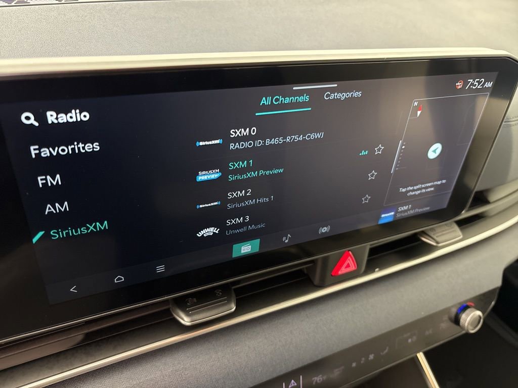 New 2026 Kia Carnival EX FWD image 26