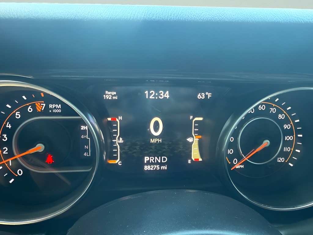 Used 2020 Jeep Wrangler Unlimited Sahara AWD/4WD image 16