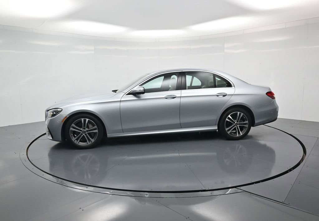 Used 2021 Mercedes-Benz E 350 4MATIC Sedan image 2