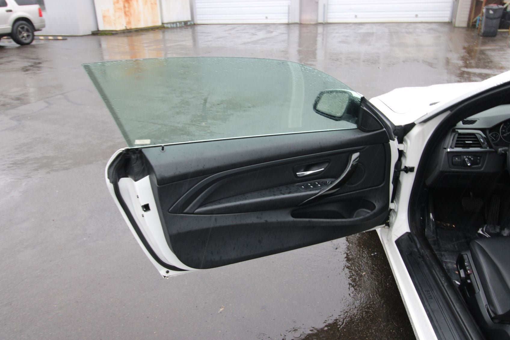 Used 2015 BMW 428i Convertible RWD image 9