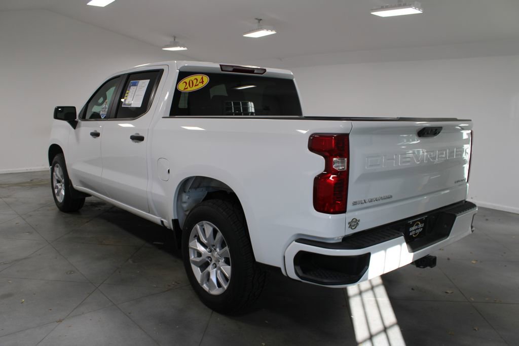 Used 2024 Chevrolet Silverado 1500 Custom image 7