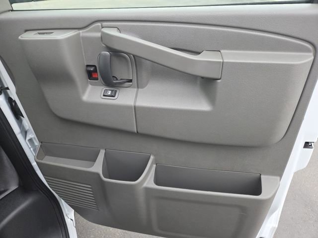 New 2026 Chevrolet Express 3500 Extended w/ Driver Convenience Package image 19