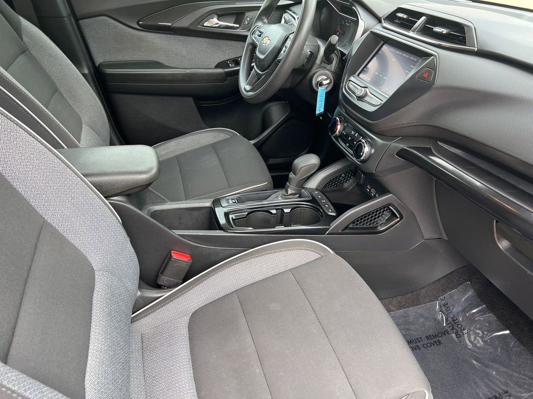 Used 2022 Chevrolet TrailBlazer LS image 13