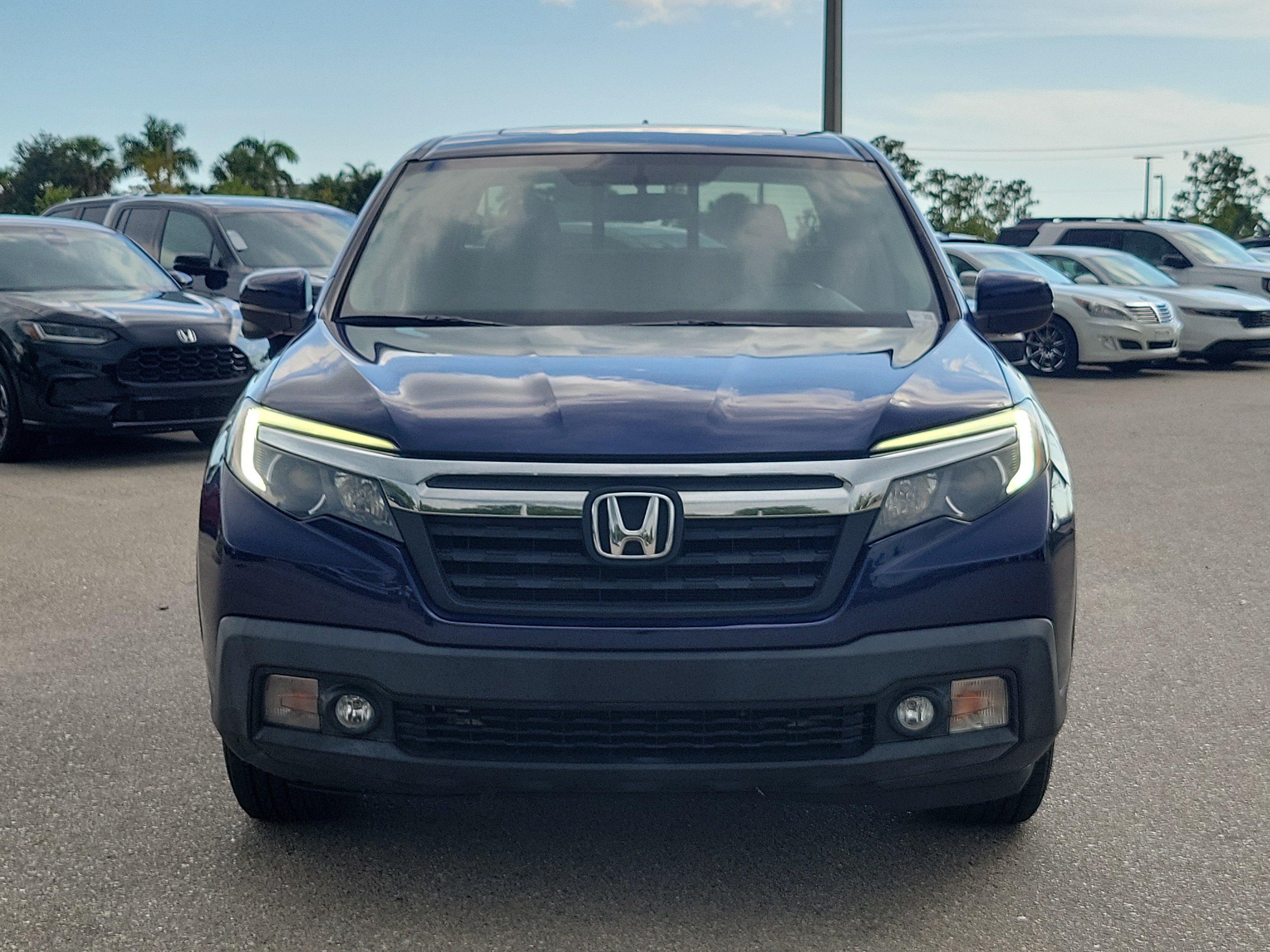 Used 2019 Honda Ridgeline RTL-T image 2