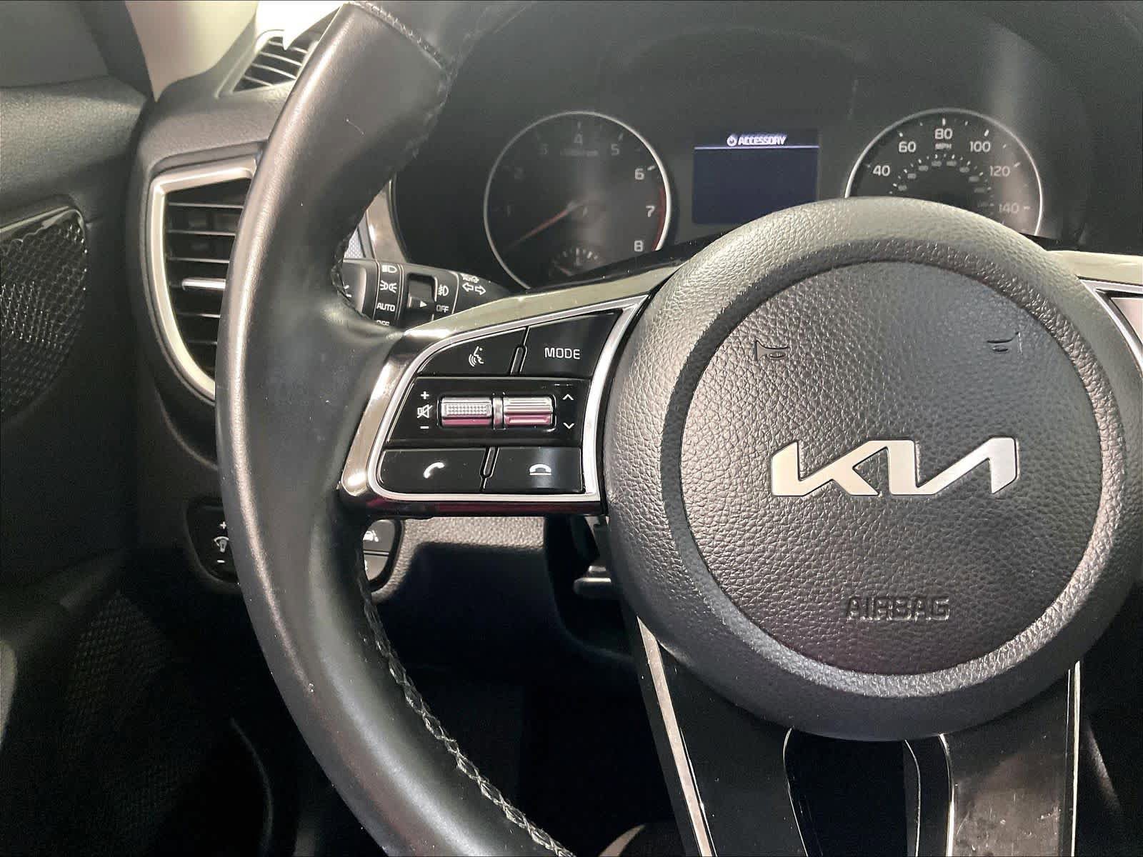 Used 2023 Kia Seltos S w/ Navigation Package AWD/4WD image 22