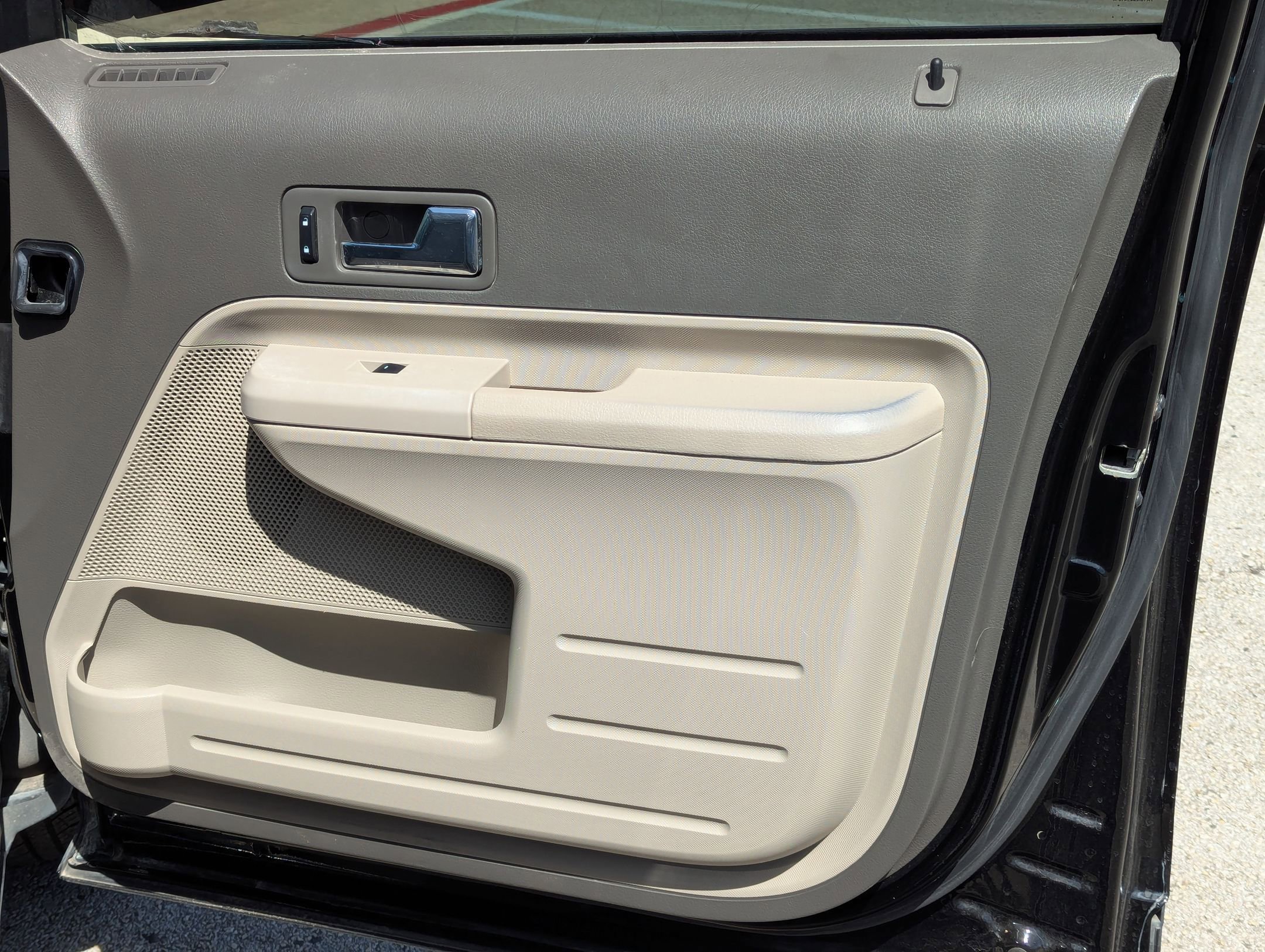 Used 2008 Ford Edge Limited image 28