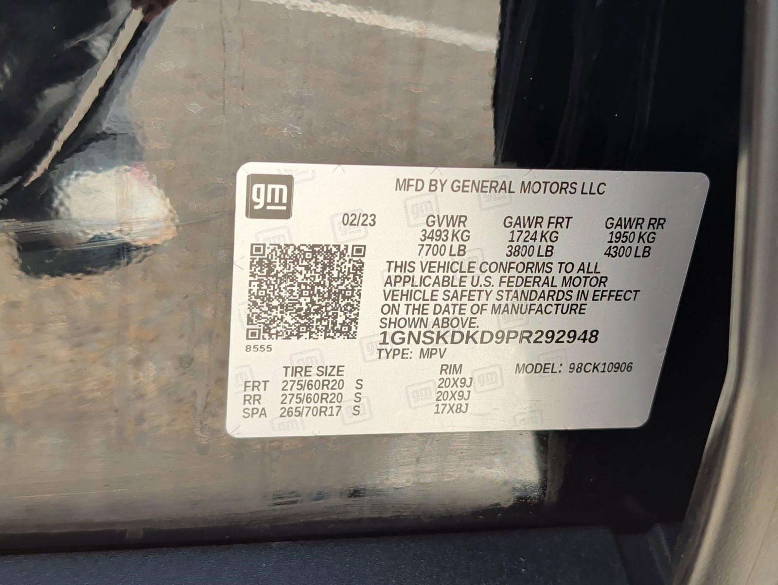 Used 2023 Chevrolet Suburban Z71 w/ Luxury Package image 27