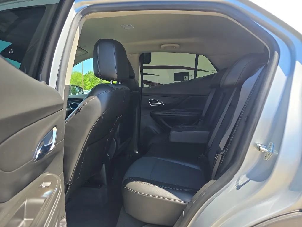 Used 2016 Buick Encore AWD image 35