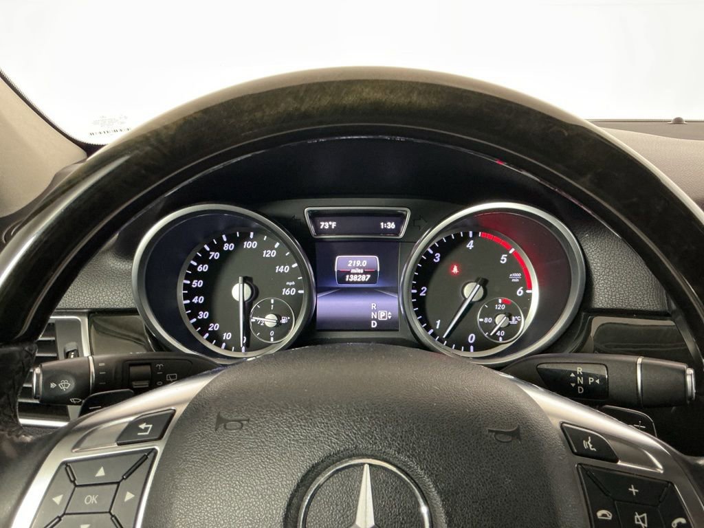 Used 2015 Mercedes-Benz ML 250 BlueTEC 4MATIC image 10