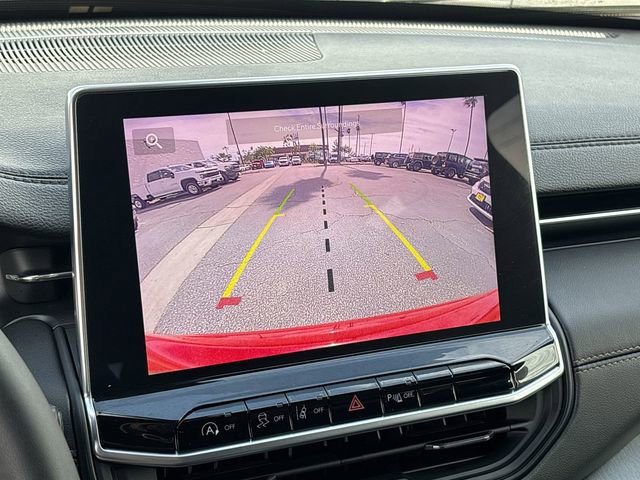 Used 2023 Jeep Compass Limited image 25