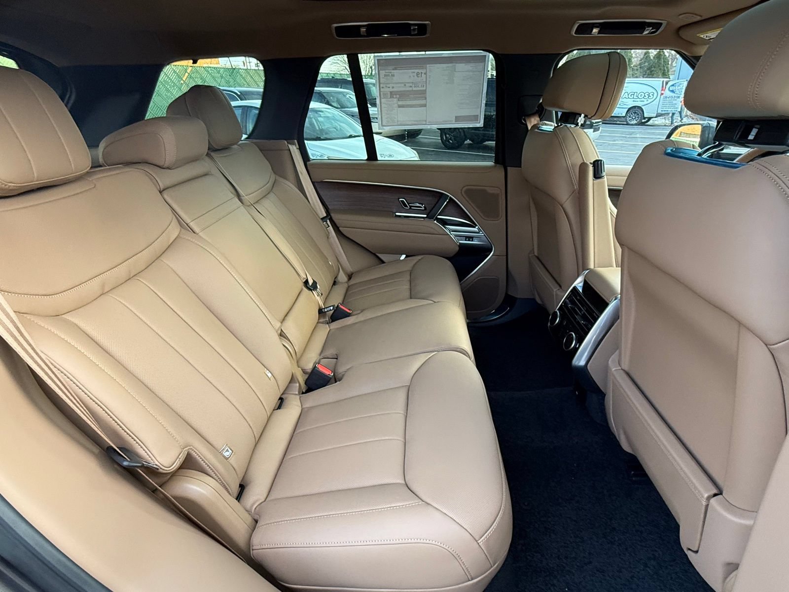 New 2026 Land Rover Range Rover SE AWD/4WD image 17