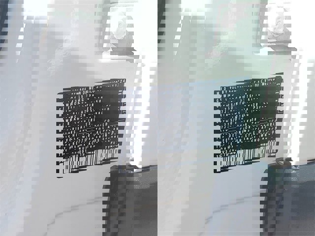 Certified 2025 Volkswagen Taos SE image 27