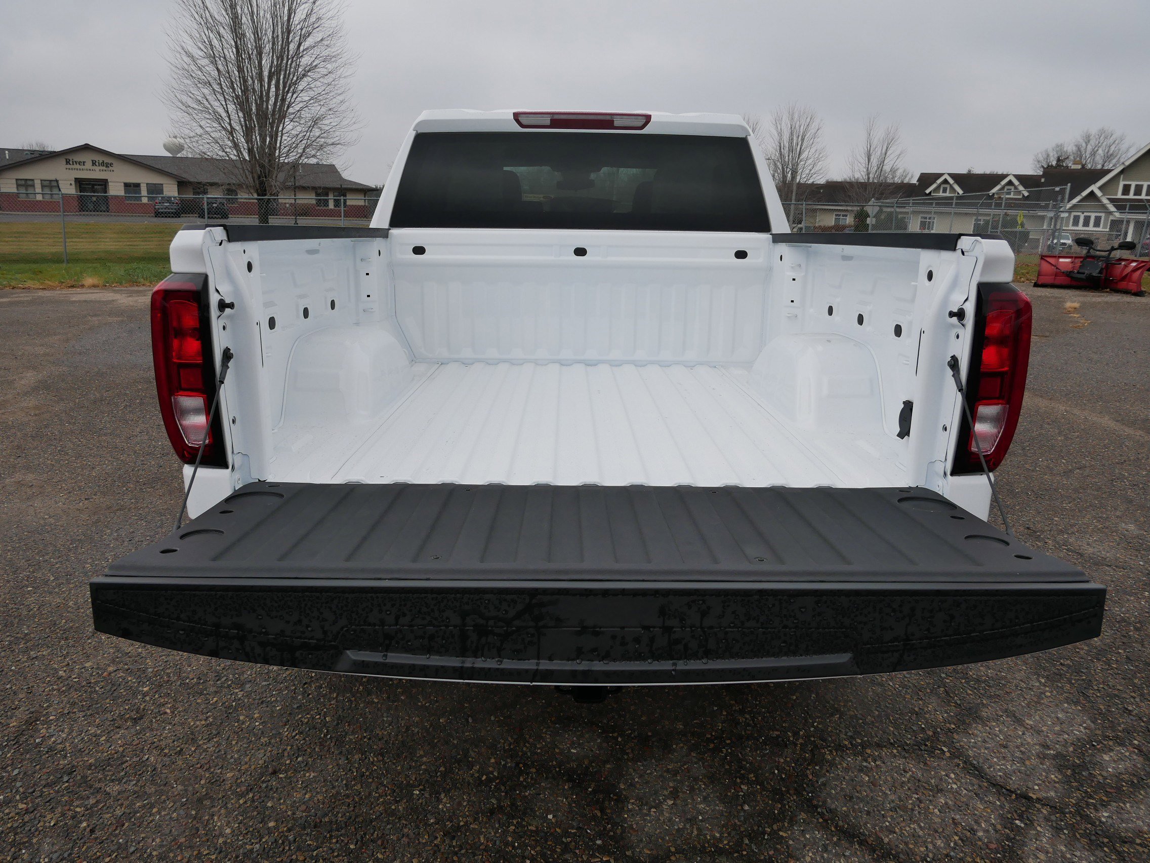 New 2026 GMC Sierra 1500 Pro w/ Pro Value Package image 10